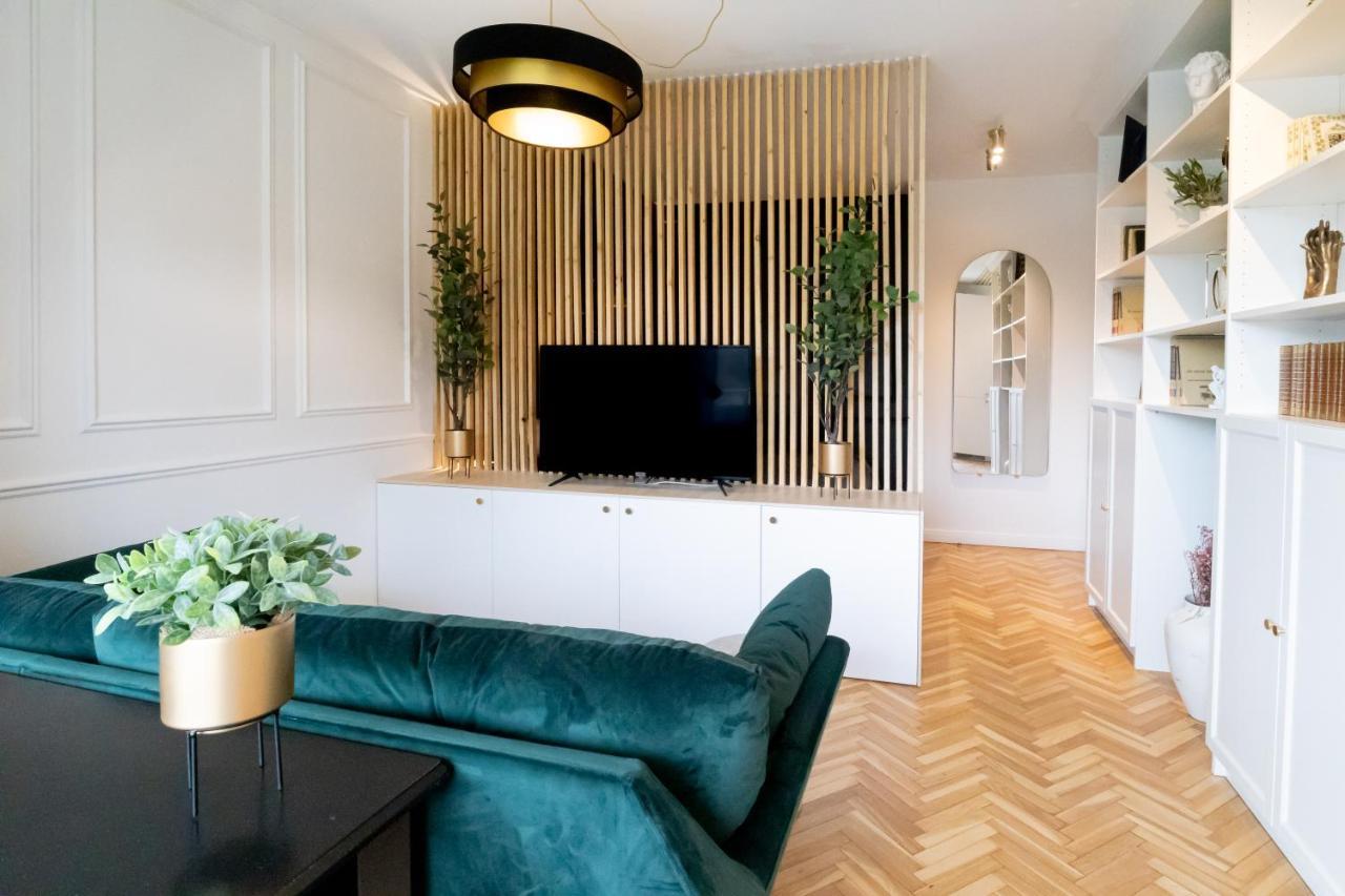 The Green Home - Quiet And Fully Equipped High-End Studio With Parking Courcouronnes Екстер'єр фото